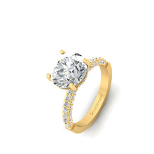 Load image into Gallery viewer, Yellow Gold Engagement Ring