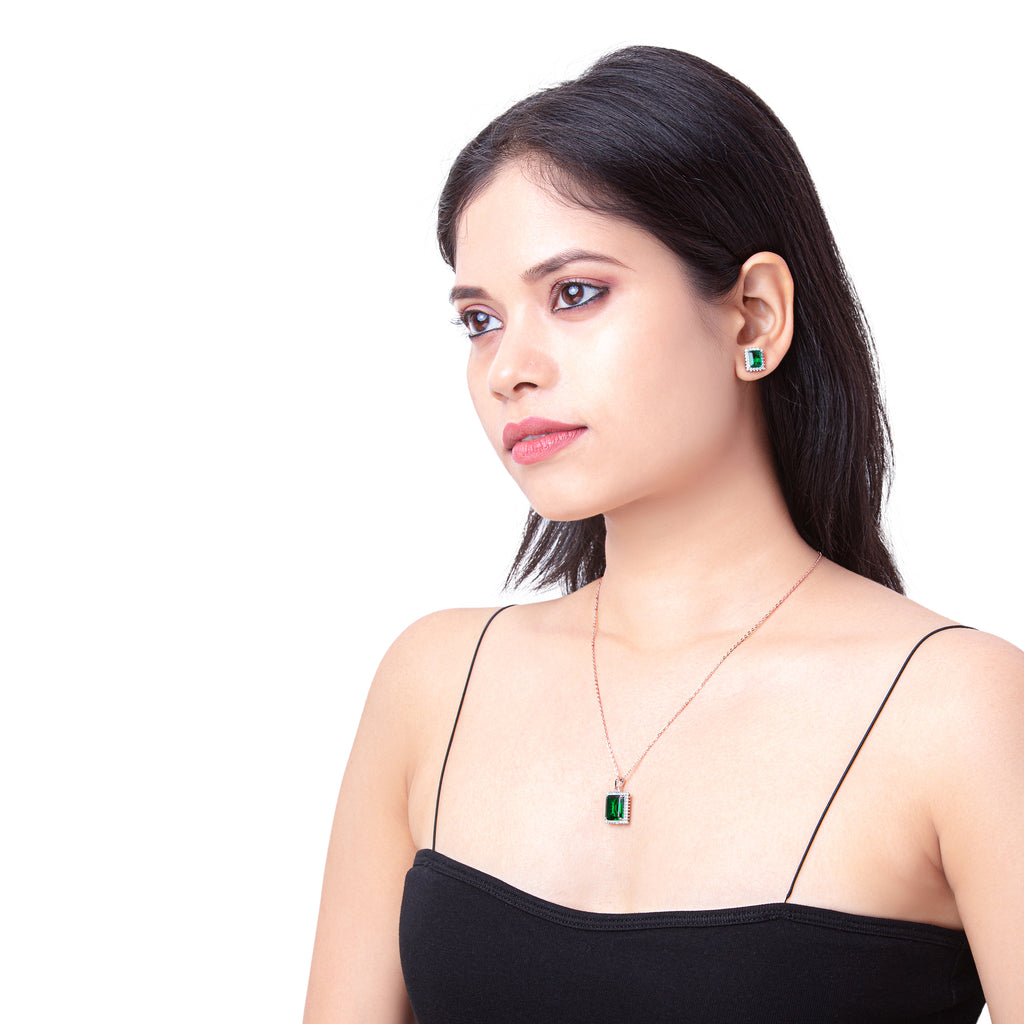 Lenora Pendant Set