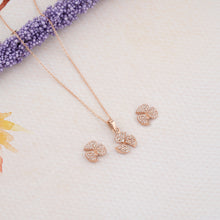 Load image into Gallery viewer, Trillium Rose Gold Pendant