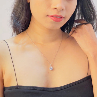 Castor Necklace