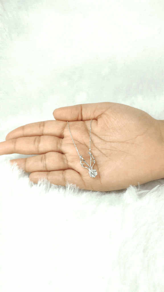 Deer love Necklace Moissanite