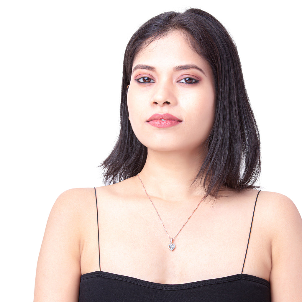 Anissa Necklace Moissanite