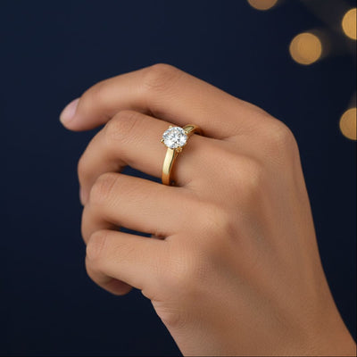 Elaroin 1ct Solitaire Moissanite Diamond Ring for her