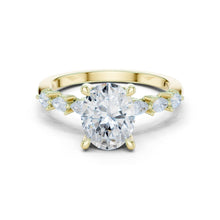 Load image into Gallery viewer, Advika 2ct Oval Moissanite Solitaire Diamond Ring for her