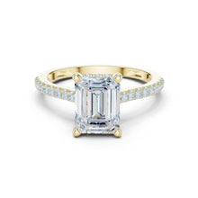 Load image into Gallery viewer, Manvi 2ct Emerald Moissanite Solitaire Diamond Ring for her