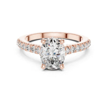 Load image into Gallery viewer, Mahika 1.5ct Oval Moissanite Solitaire Diamond Ring for her