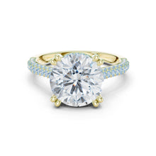 Load image into Gallery viewer, Ivana 4ct Round Moissanite Solitaire Diamond Ring for her