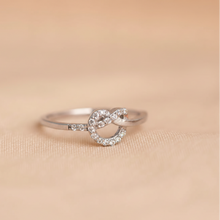 Load image into Gallery viewer, Kavya Silver Ring for Women