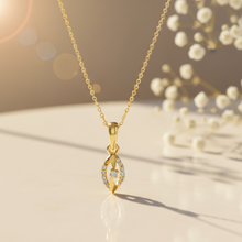 Load image into Gallery viewer, Golden Leaf Pendant