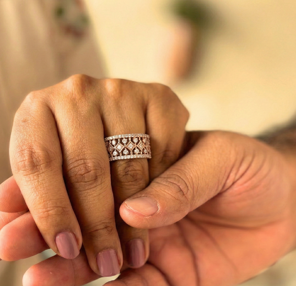 Sterling Silver Moissanite Diamond Band