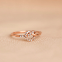 Load image into Gallery viewer, Kavya Silver Ring for Women