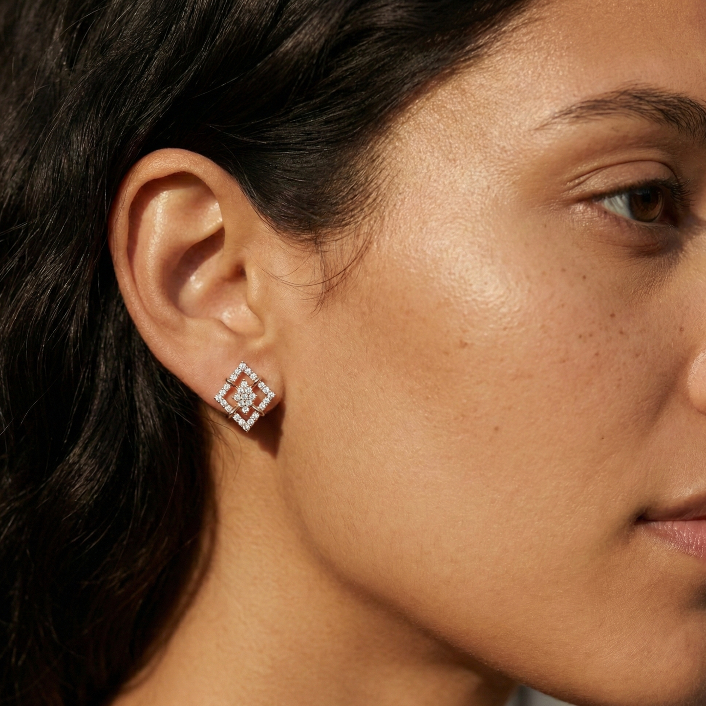 Diamond Shape Sparkling Sterling Silver Earrings for Women
