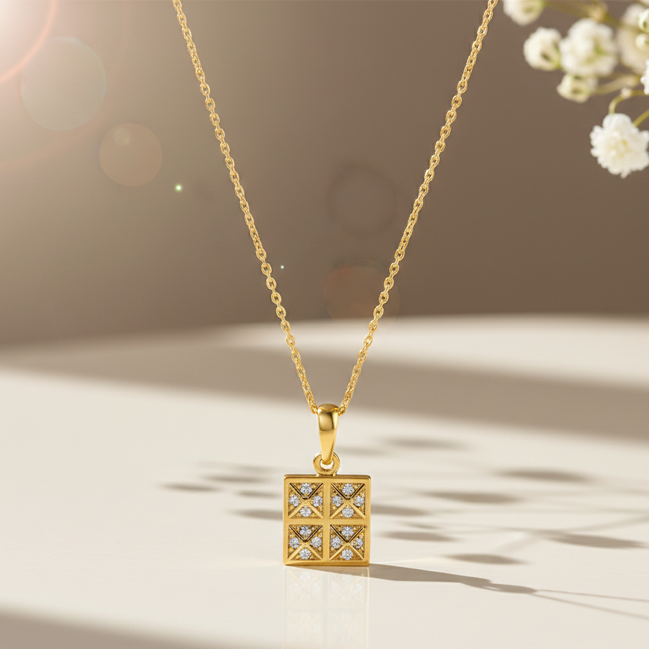 GOLD LIRA PENDANT