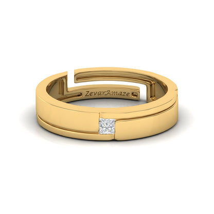 Zevar Amaze Silver Ring for Him - Yellow