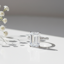 Load image into Gallery viewer, Classic Silver  Emerald CZ Solitaire Diamond Ring