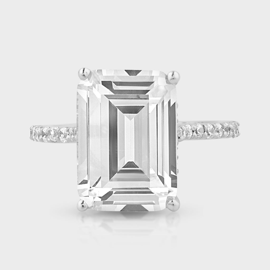 Classic Silver  Emerald CZ Solitaire Diamond Ring