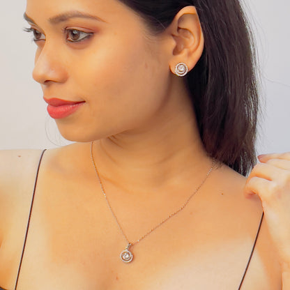 Dervia Pendant Set