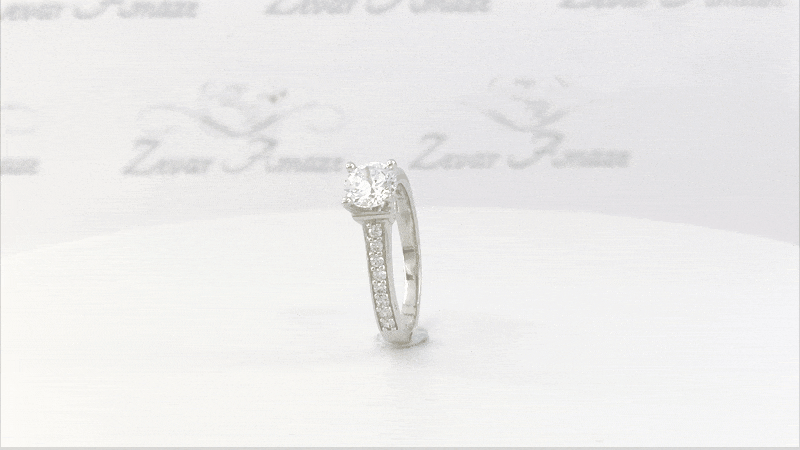 Evan Ring Moissanite