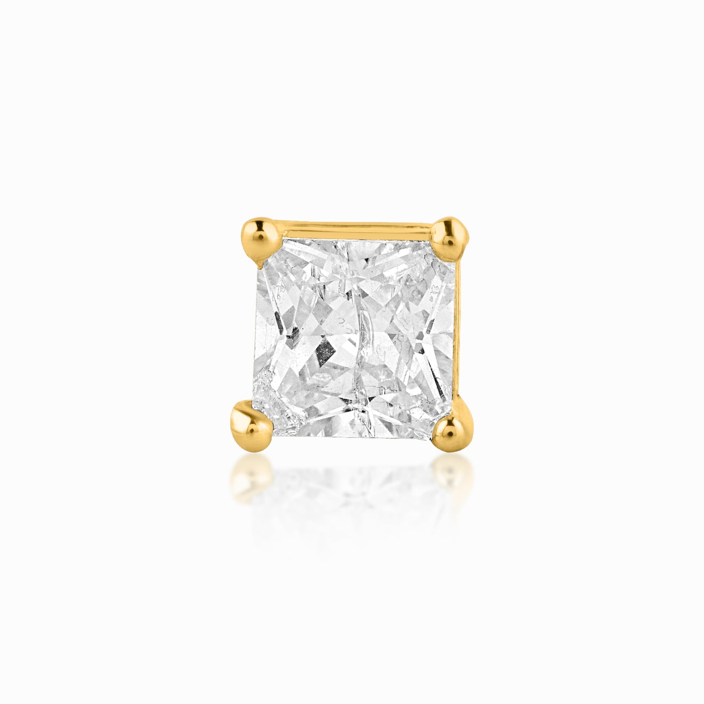 front view of solitaire stud